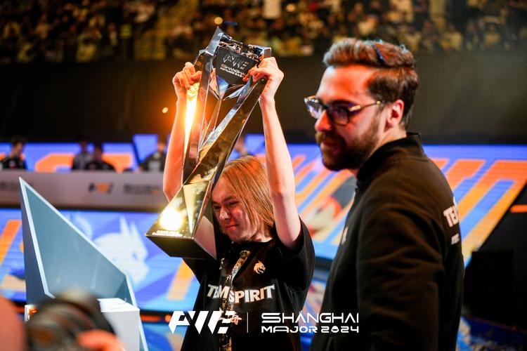 NAVI, Team Spirit , G2 和 FaZe 在 IEM Katowice 2025 之后领先年度俱乐部激励