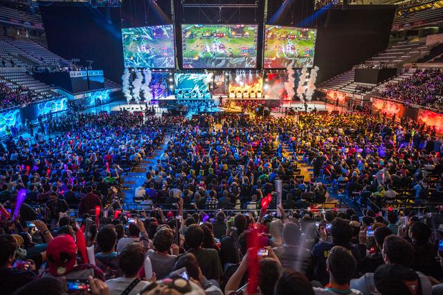 外媒爆料：LCS官方勒令各队如期参赛，并允许额外签人以应对