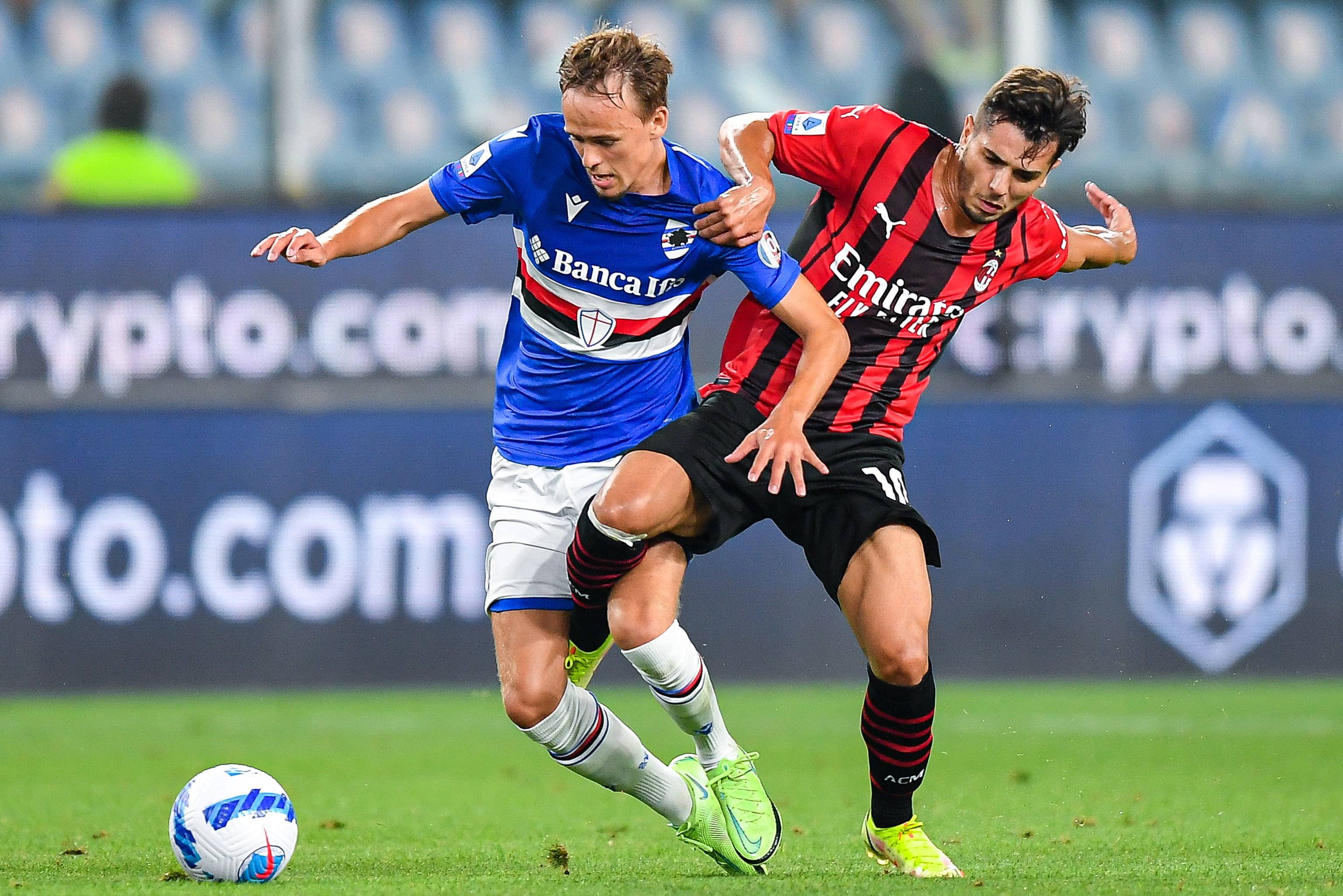 Falcons 在 ESL Pro League Season 22 半决赛中以 2：0 战胜 Mouz ，晋级总决赛;